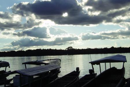 Atardecer en Puerto Inírida.